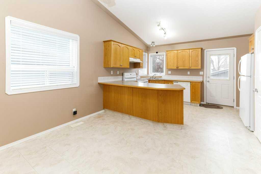 Picture for 207 Lancaster Drive 