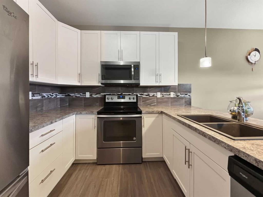 Picture for 34 Hutton Place 