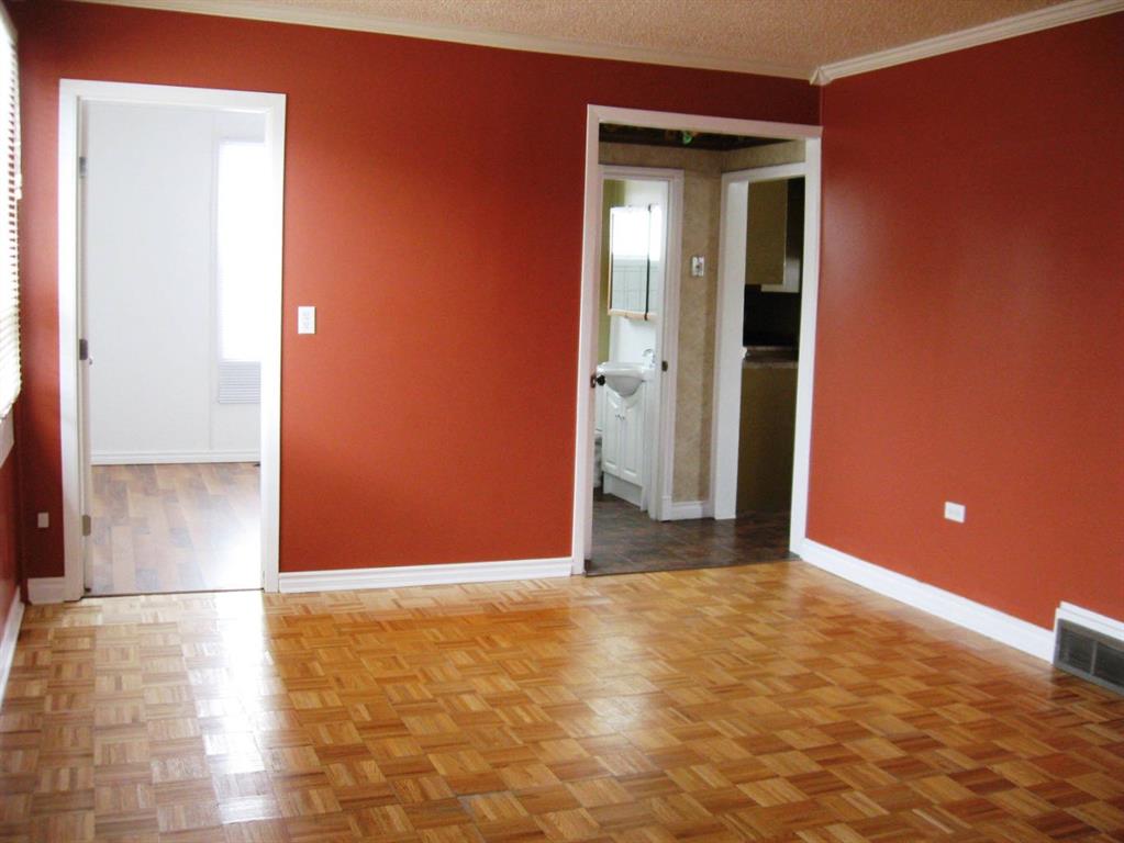 Picture for 5707 57 Avenue 