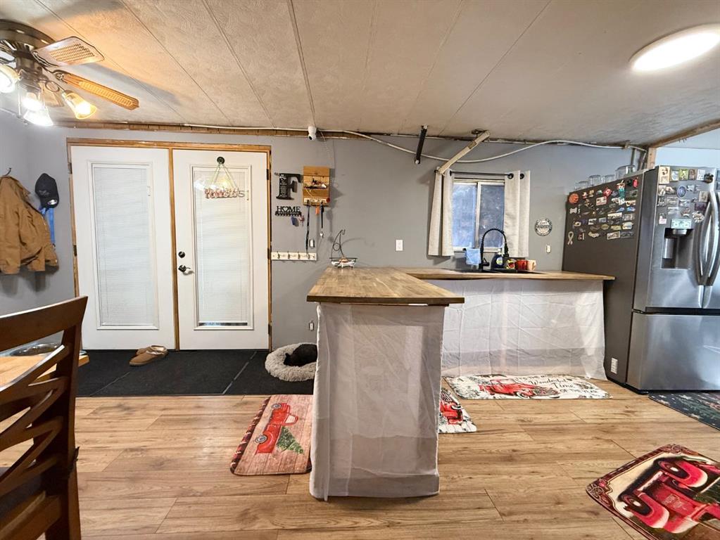 Picture for 5922 Spruce Park Crescent 