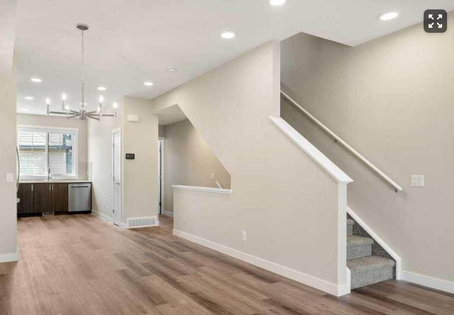 Picture for 72, 285 Chelsea Court 