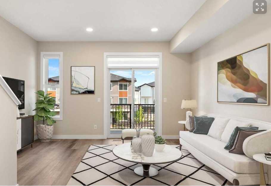 Picture for 72, 285 Chelsea Court 