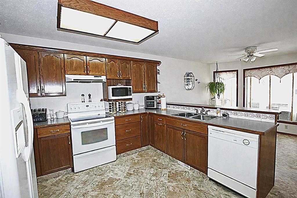 Picture for 4606 43 Street 