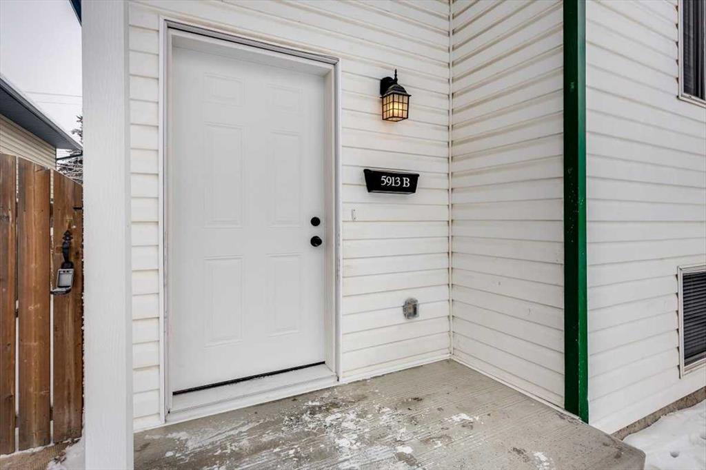 Picture for B, 5913 52 Avenue 