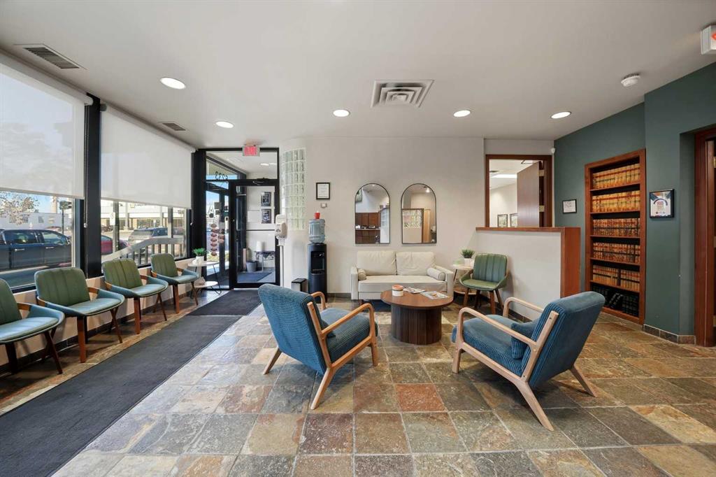 Picture for 5233 49 Avenue 