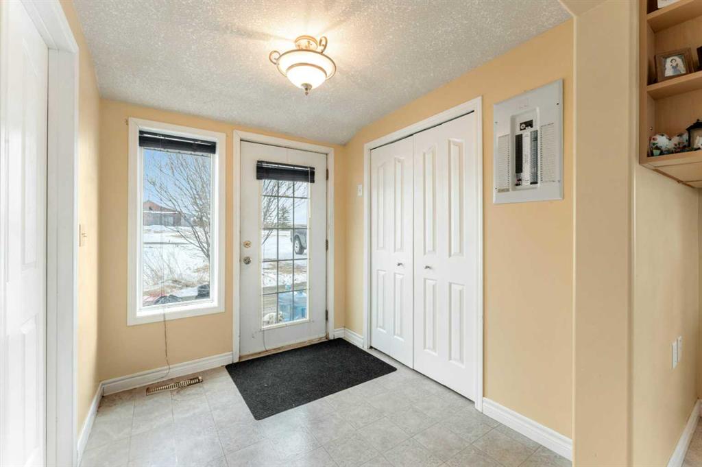 Picture for 320077 Range Road 240  