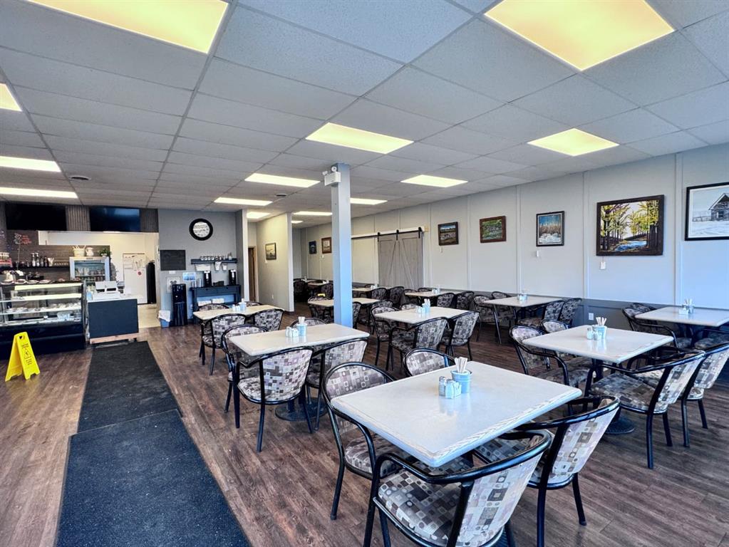 Picture for 4817 51 Street 