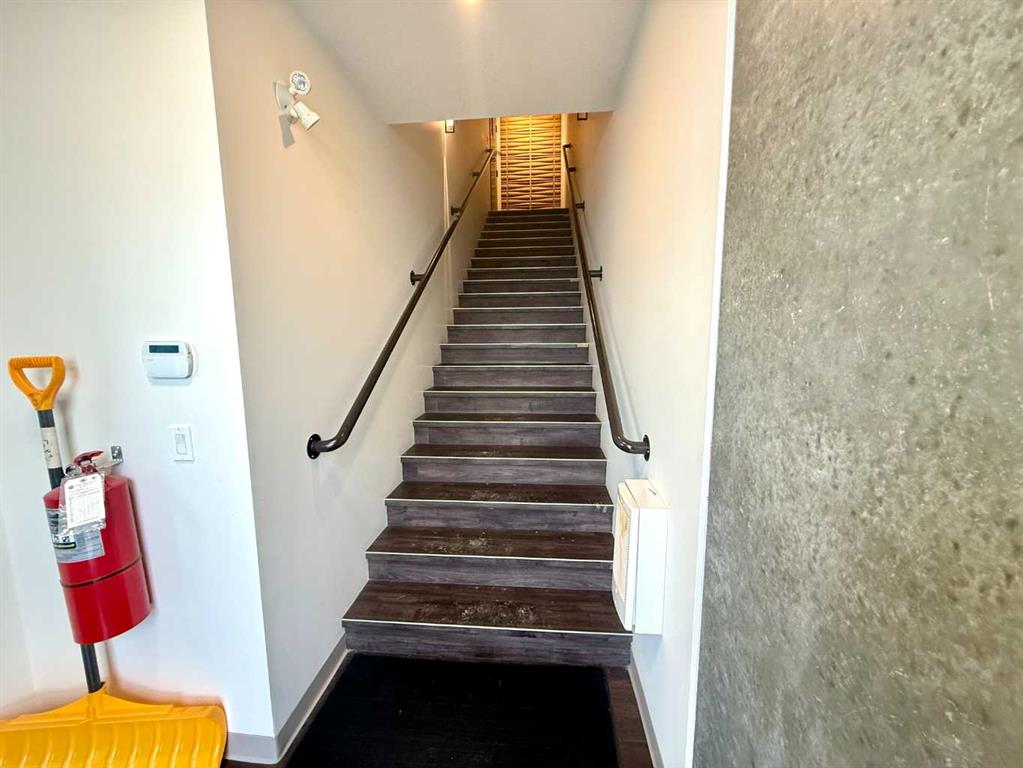 Picture for 1, 5220 Duncan Avenue 