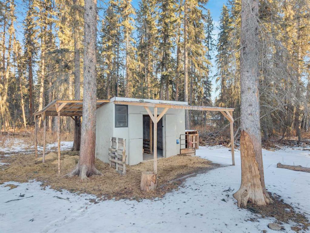 Picture for 422051 Range Road 25  