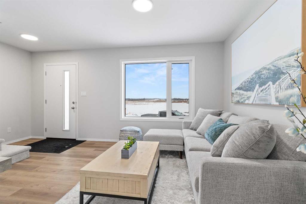 Picture for 49 Louis Drive 