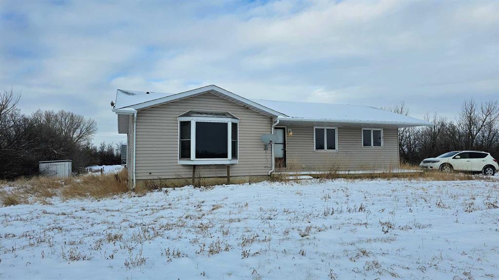 Picture for 38505 Range Road 92  