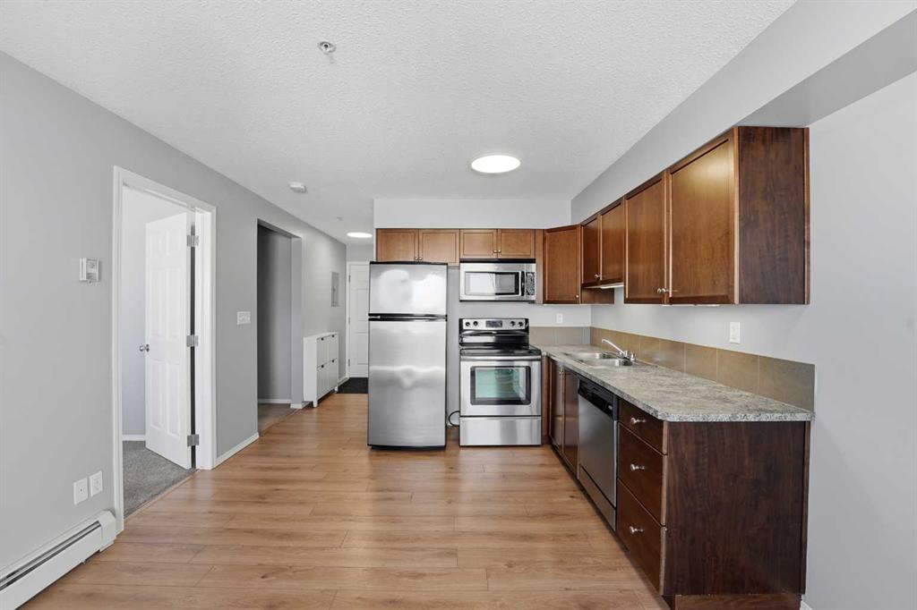 Picture for 310, 3 Broadway Rise 