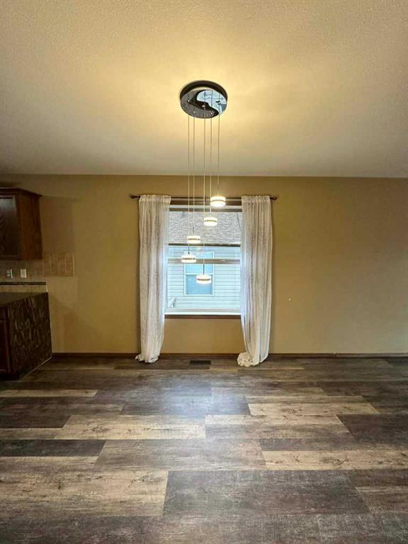 Picture for 6315 59 Street 