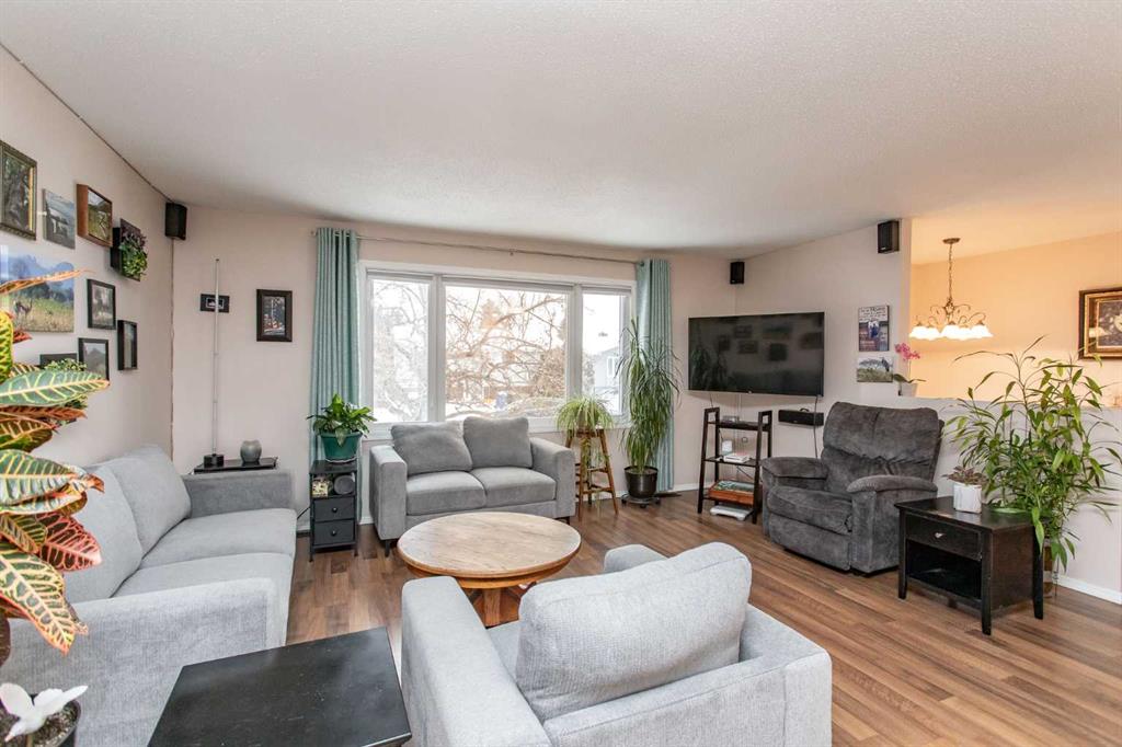 Picture for 10 Patterson Crescent 