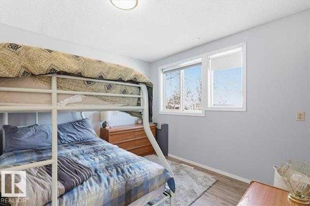 Picture for 17 Lakeshore Drive 