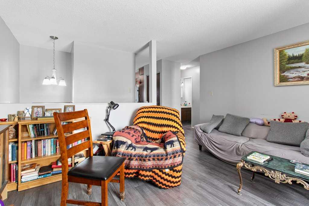 Picture for 5844 70 StreetDrive 