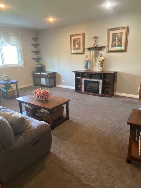 Picture for 5722 45 AvenueClose 