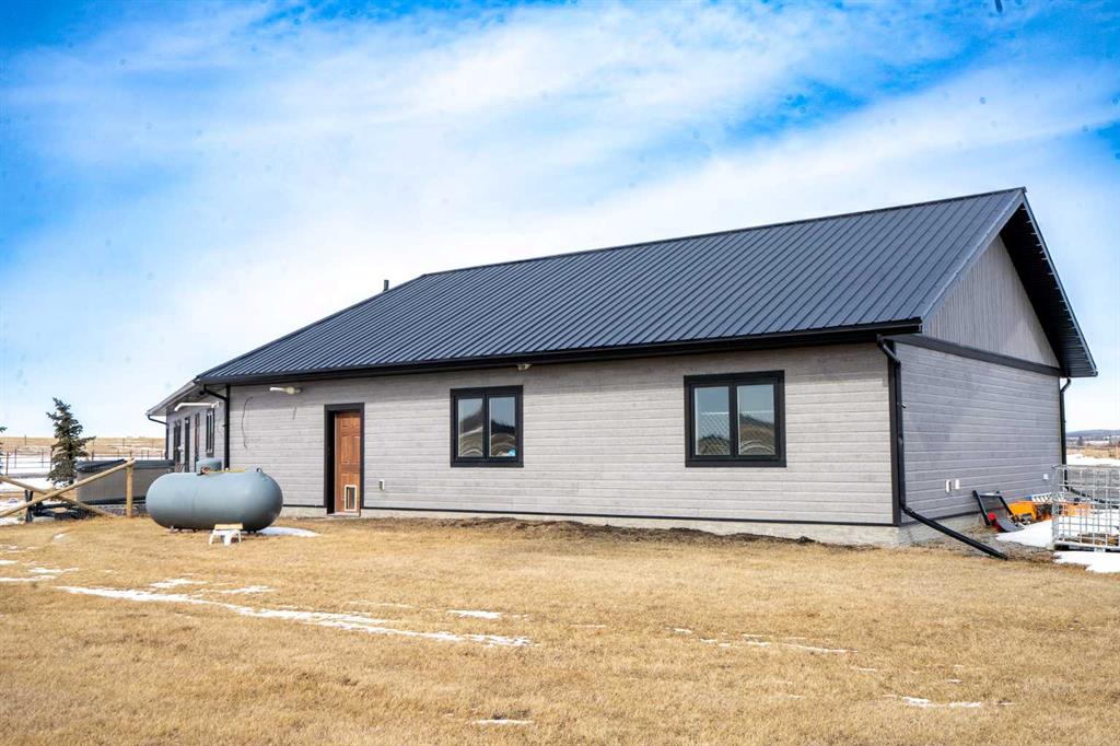 Picture for 433002 Range Road 24  