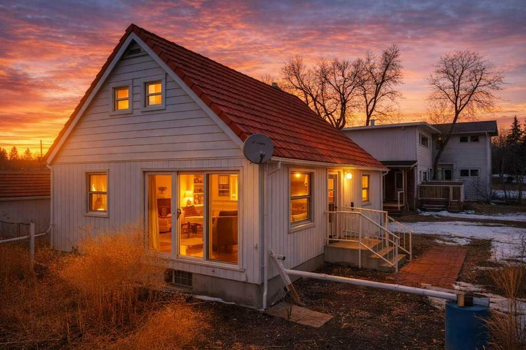 Picture for 3702 44 Avenue 