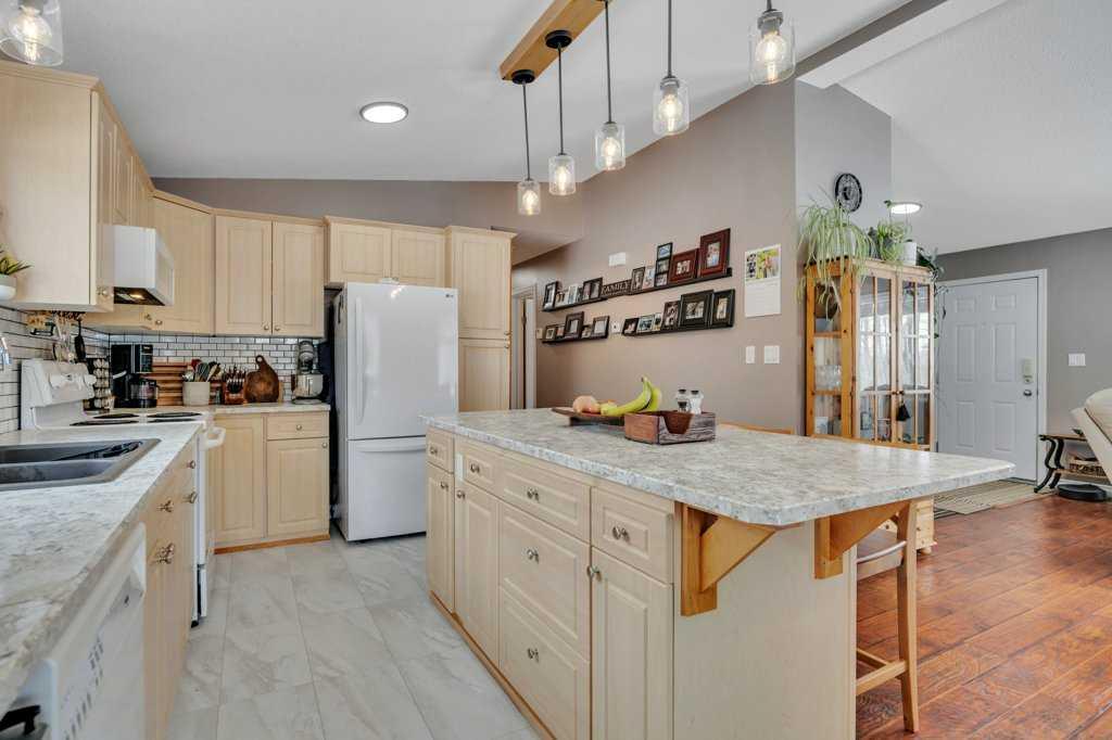 Picture for 454038 Range Road 53  