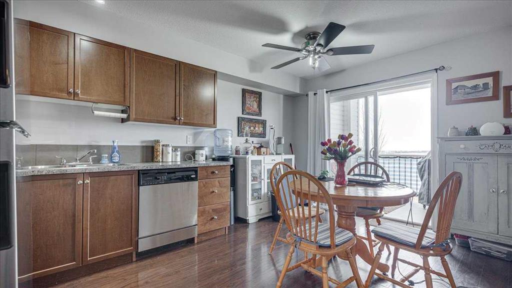 Picture for 410, 3 Broadway Rise 