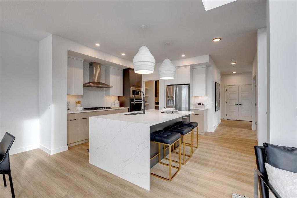 Picture for 9 Amblefield View NW