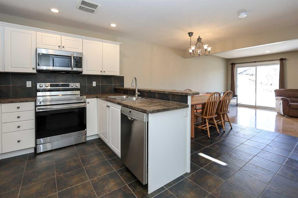 Picture for 27 Legend Court 