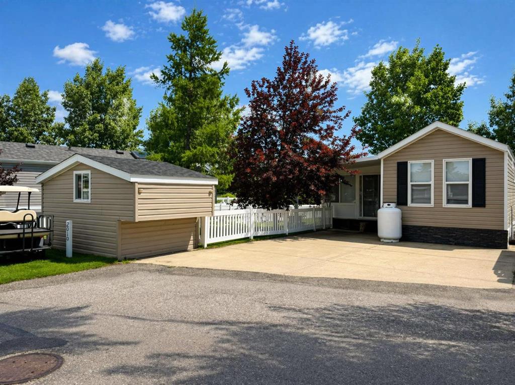 Picture for 2010, 35468 Range Road 30  