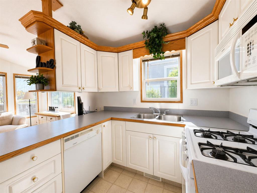 Picture for 2010, 35468 Range Road 30  