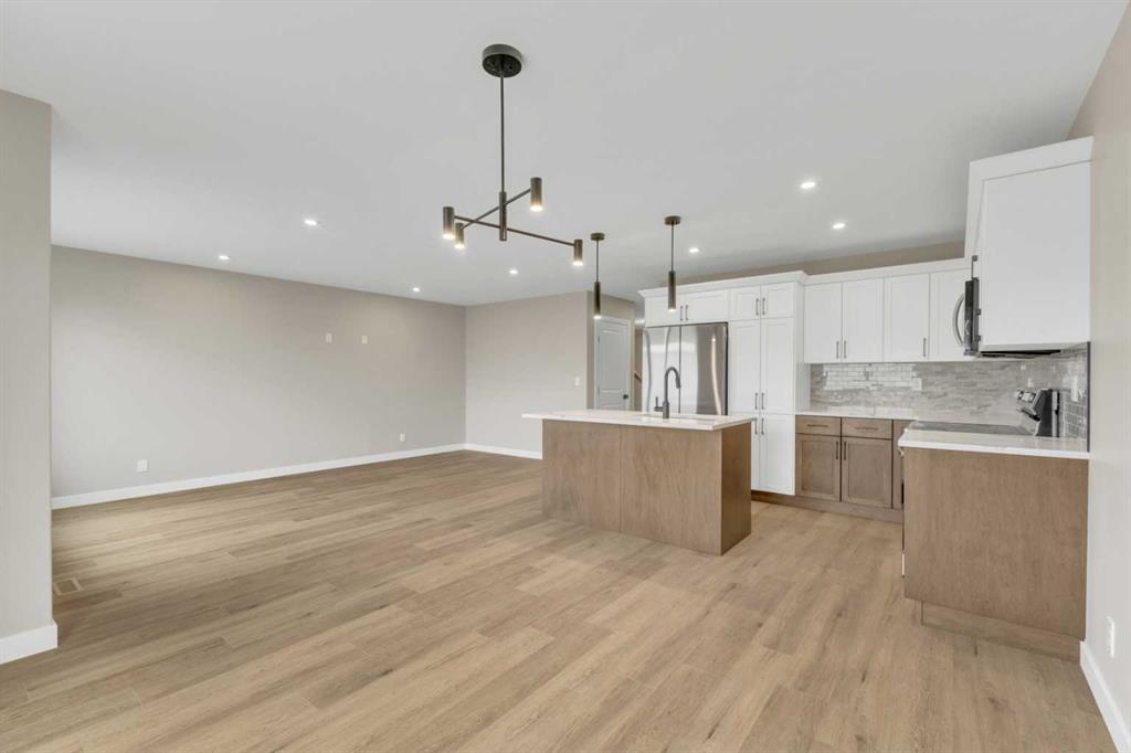 Picture for 123 Hampton Crescent 