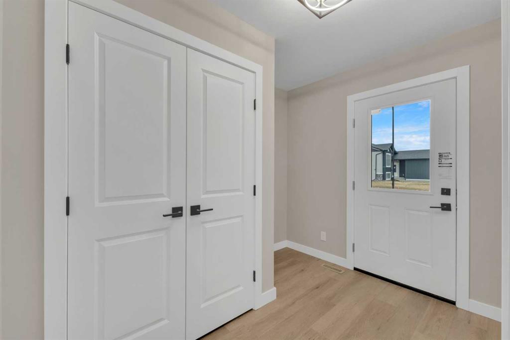 Picture for 123 Hampton Crescent 