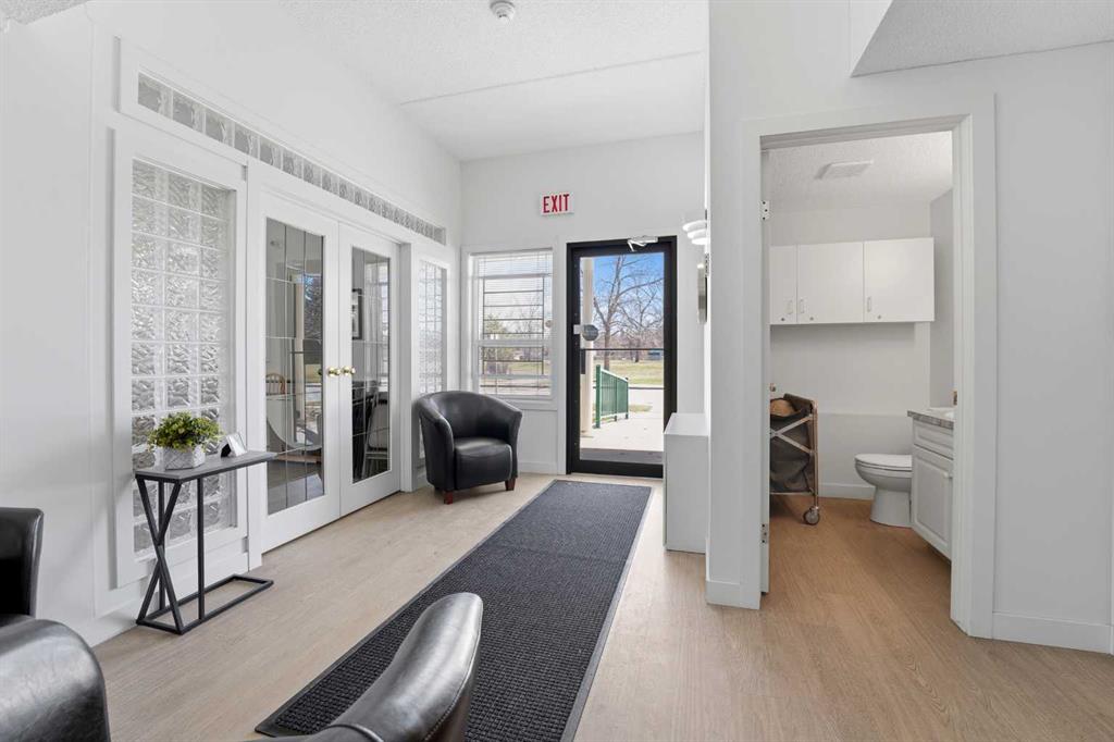 Picture for 401, 4614 47A Avenue 