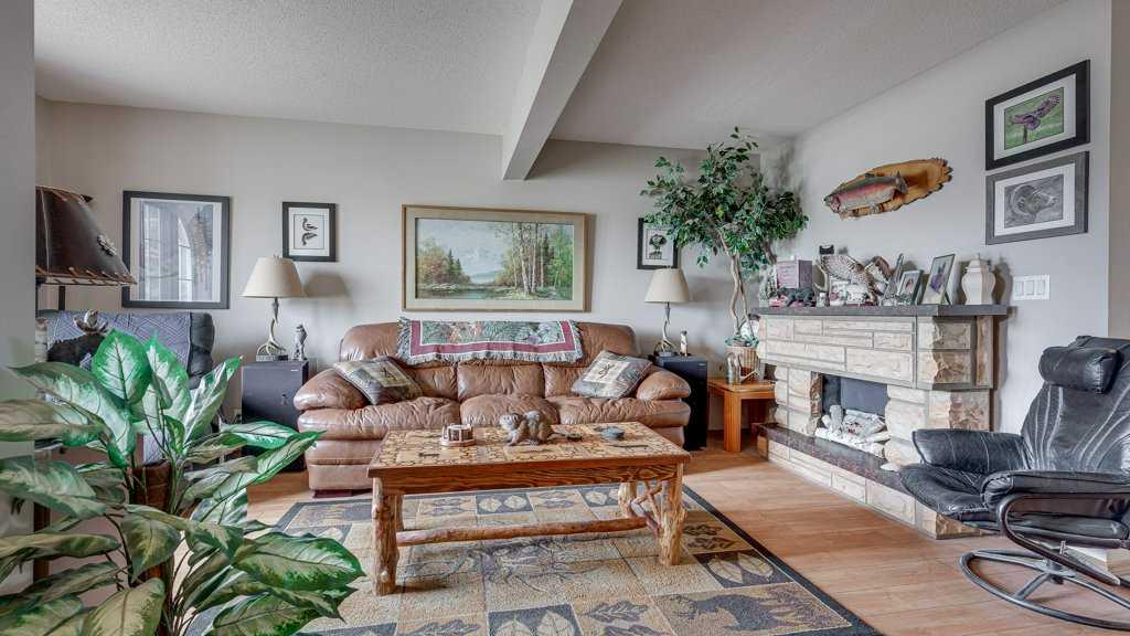 Picture for 10 Douglas Avenue 