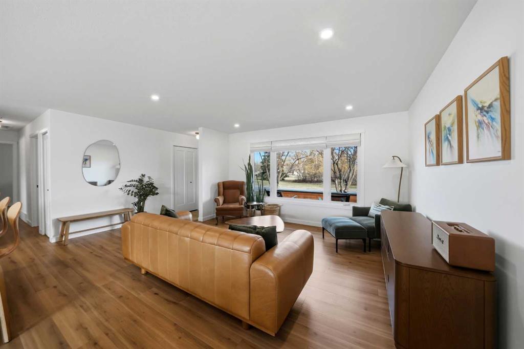 Picture for 12 Stirling Close 