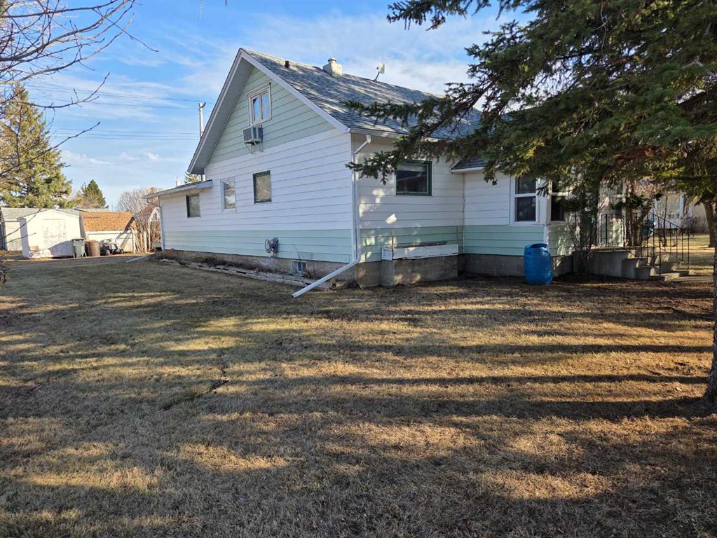 Picture for 5221 49 Street 