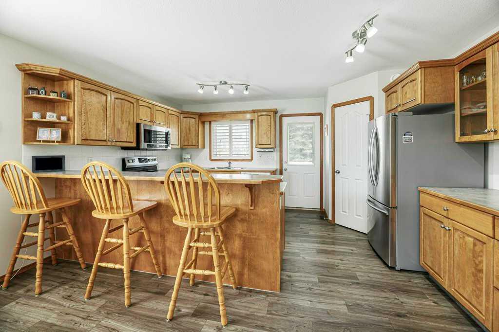 Picture for 75 Langford Crescent 