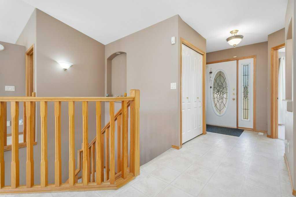 Picture for 27 Ramage Crescent 