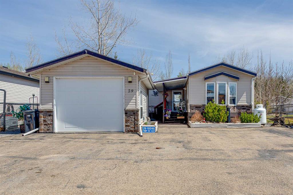 Picture for 29, 10042 Township Road 422  