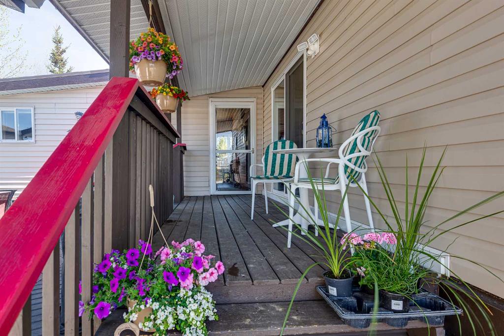 Picture for 29, 10042 Township Road 422  