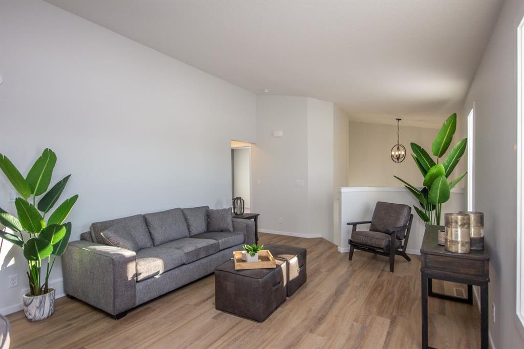 Picture for 5 Beacon Hill Drive 