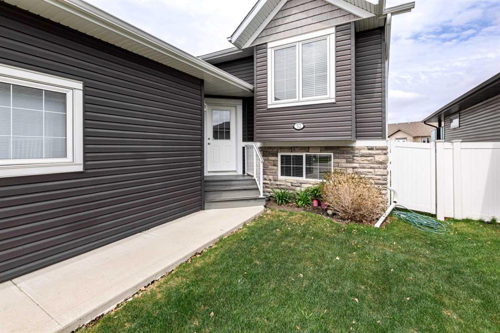 Picture for 52 Vancouver Crescent 