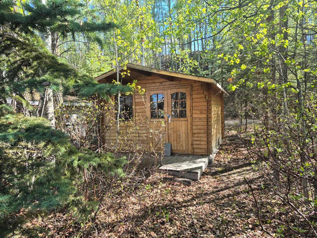 Picture for 83A, 10046 Township Road 422  