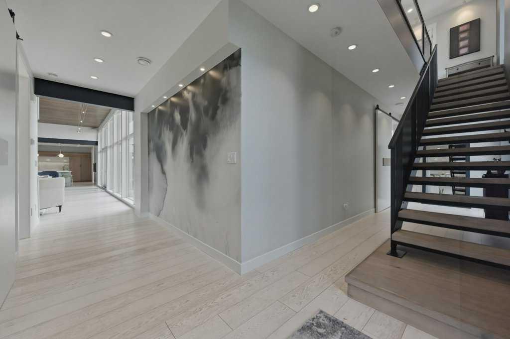 Picture for 305 Jarvis Glen Court 
