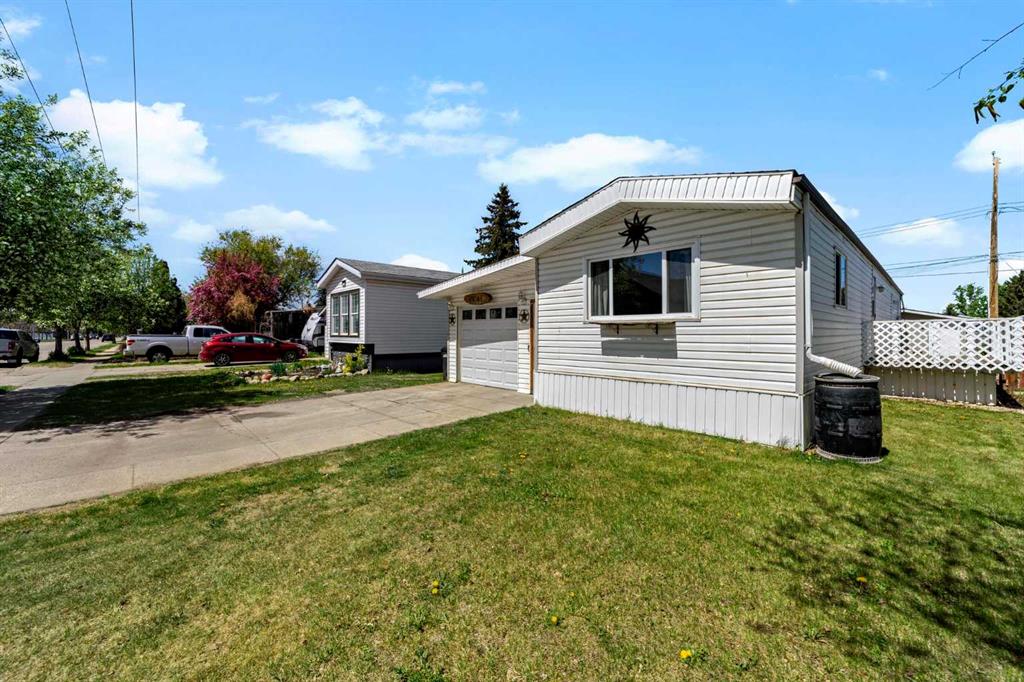 Picture for 4804C 54 Avenue 