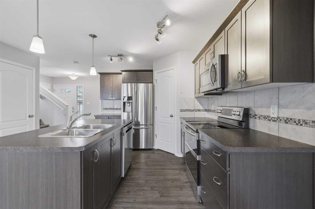 Picture for 27 Windermere Close 