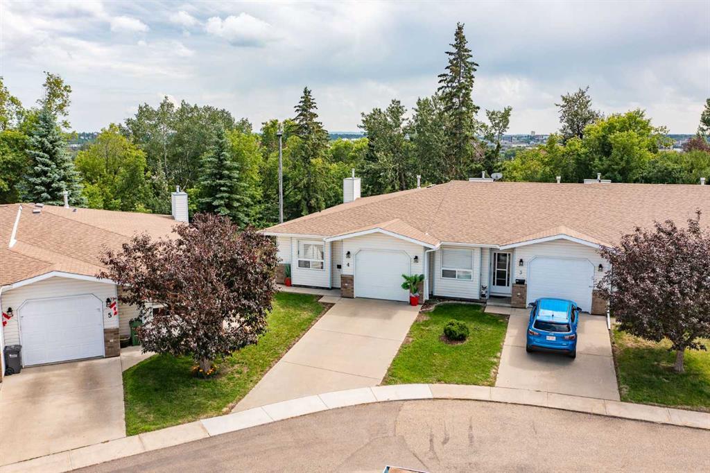Picture for 4, 5125 62 Street 