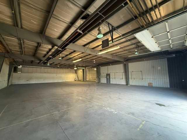 Picture for 110 &amp; 140, 8319 Chiles Industrial Avenue 