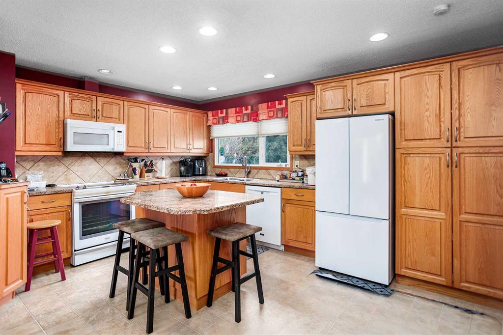 Picture for 70 Nootka Road 