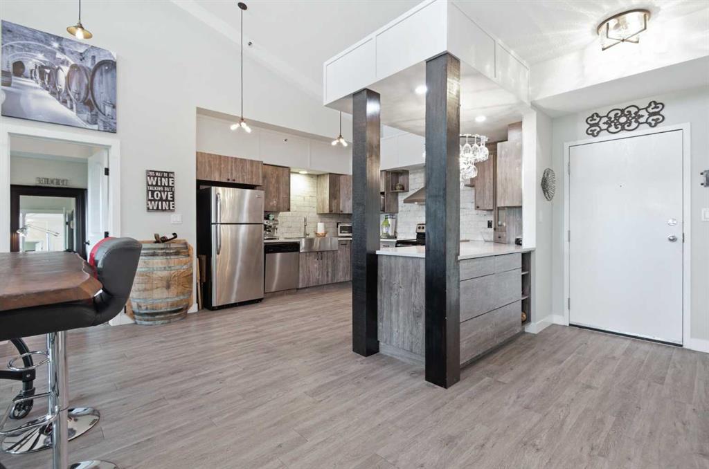 Picture for 406, 5590 45 Street 