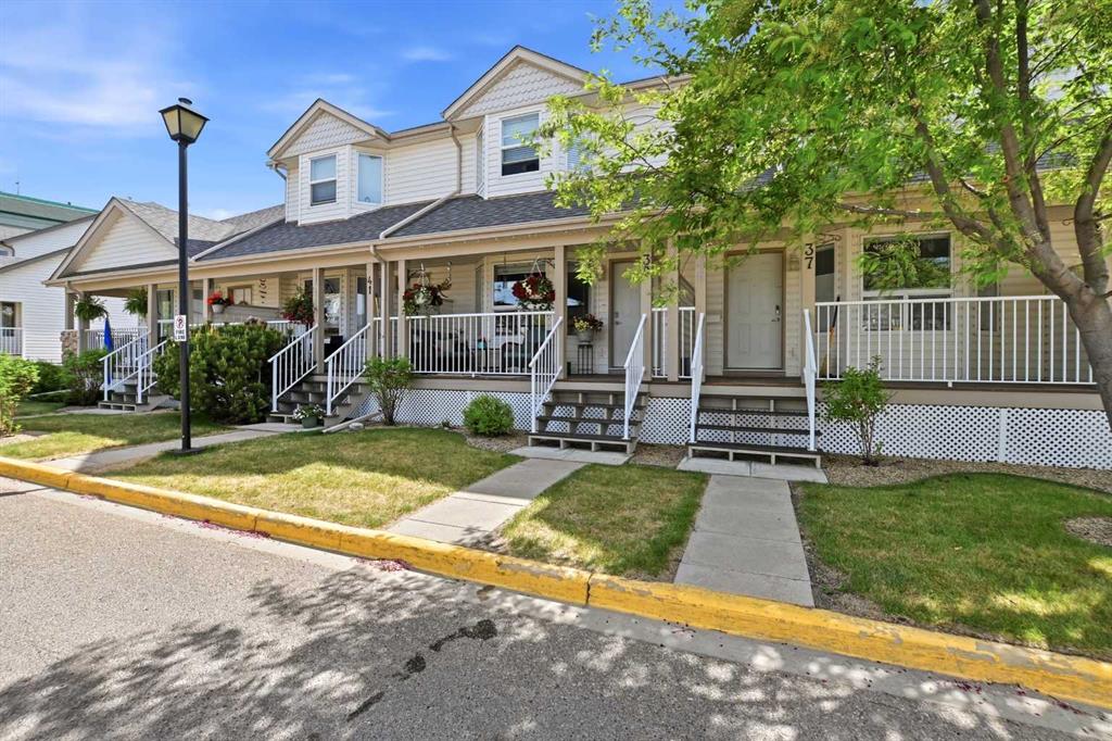Picture for 39, 33 Donlevy Avenue 